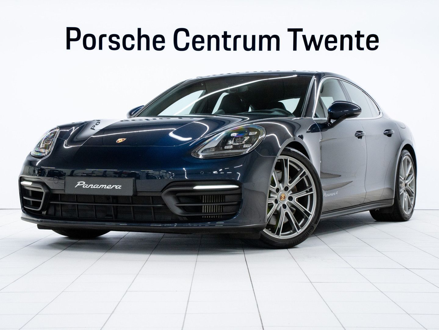 Porsche Panamera 4 E-Hybrid