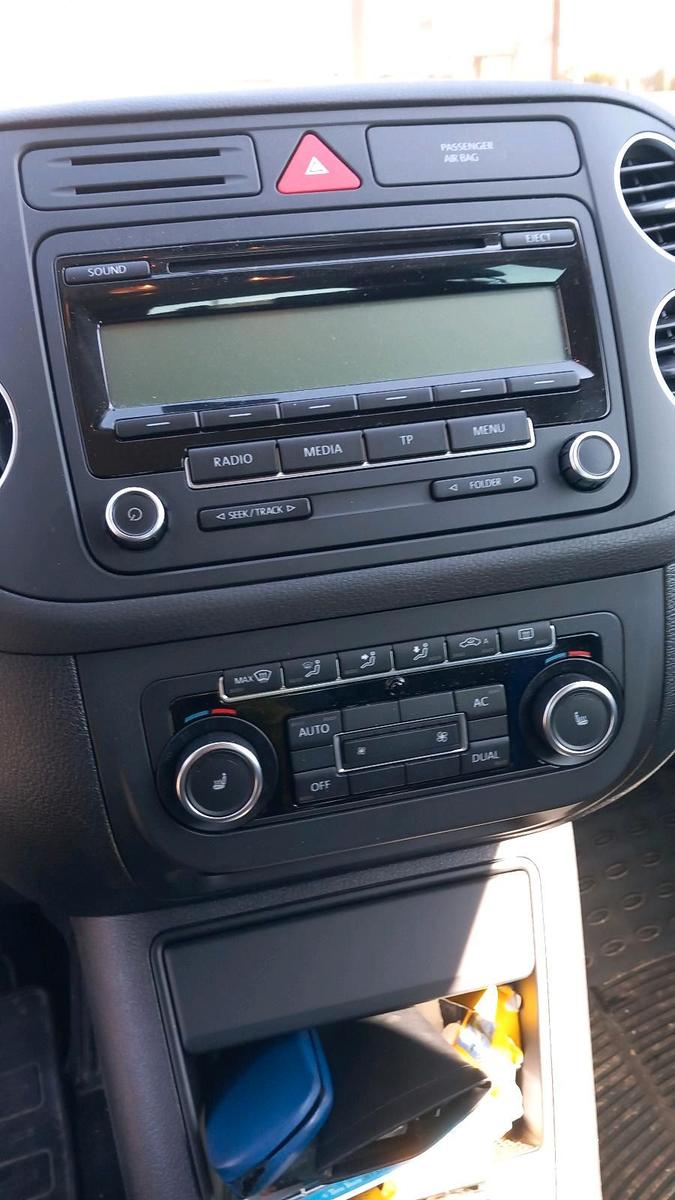 Volkswagen Golf 2011 — photo 7