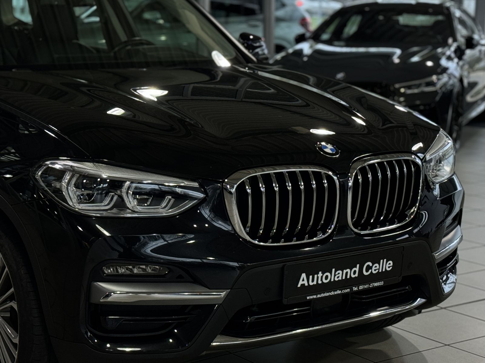 Fahrzeugabbildung BMW X3 xD30e Luxury Line Kamera HUD DAB HiFi ACC AHK