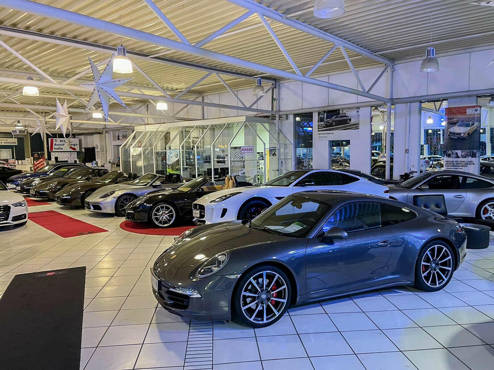 showroom-image-bottom