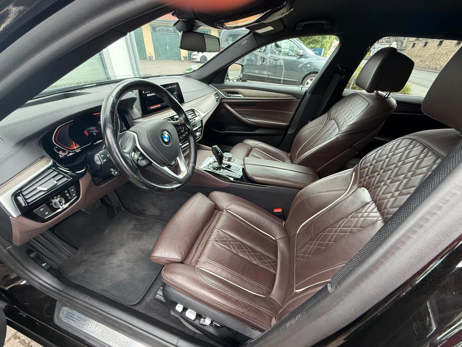 BMW 530d xDrive Touring A -