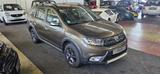 Dacia Logan MCV II Stepway Celebration *1.Hand* - Dacia Logan in Stuttgart