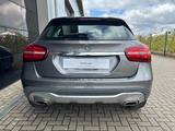 Mercedes-Benz GLA 180  2Hd.|Sportsitz|Automatik|KeylessGo - Mercedes-Benz GLA 180 aus 2020