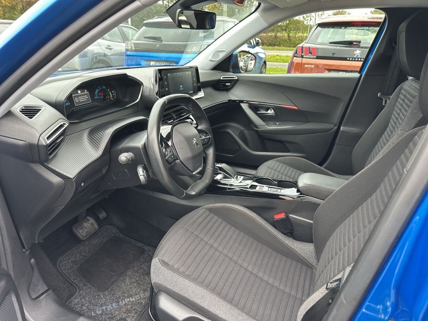 Fahrzeugabbildung Peugeot 2008 Active Elektro 136 CarPlay DAB Rückfahrkam.