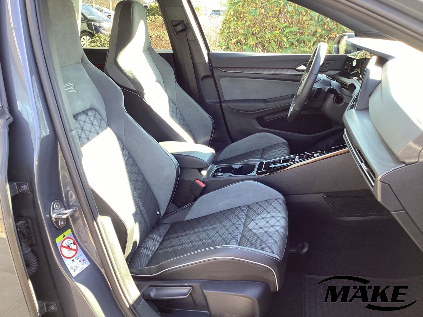 Golf Variant R-Line 2.0 TSI DSG ACC LED AHZV NAV