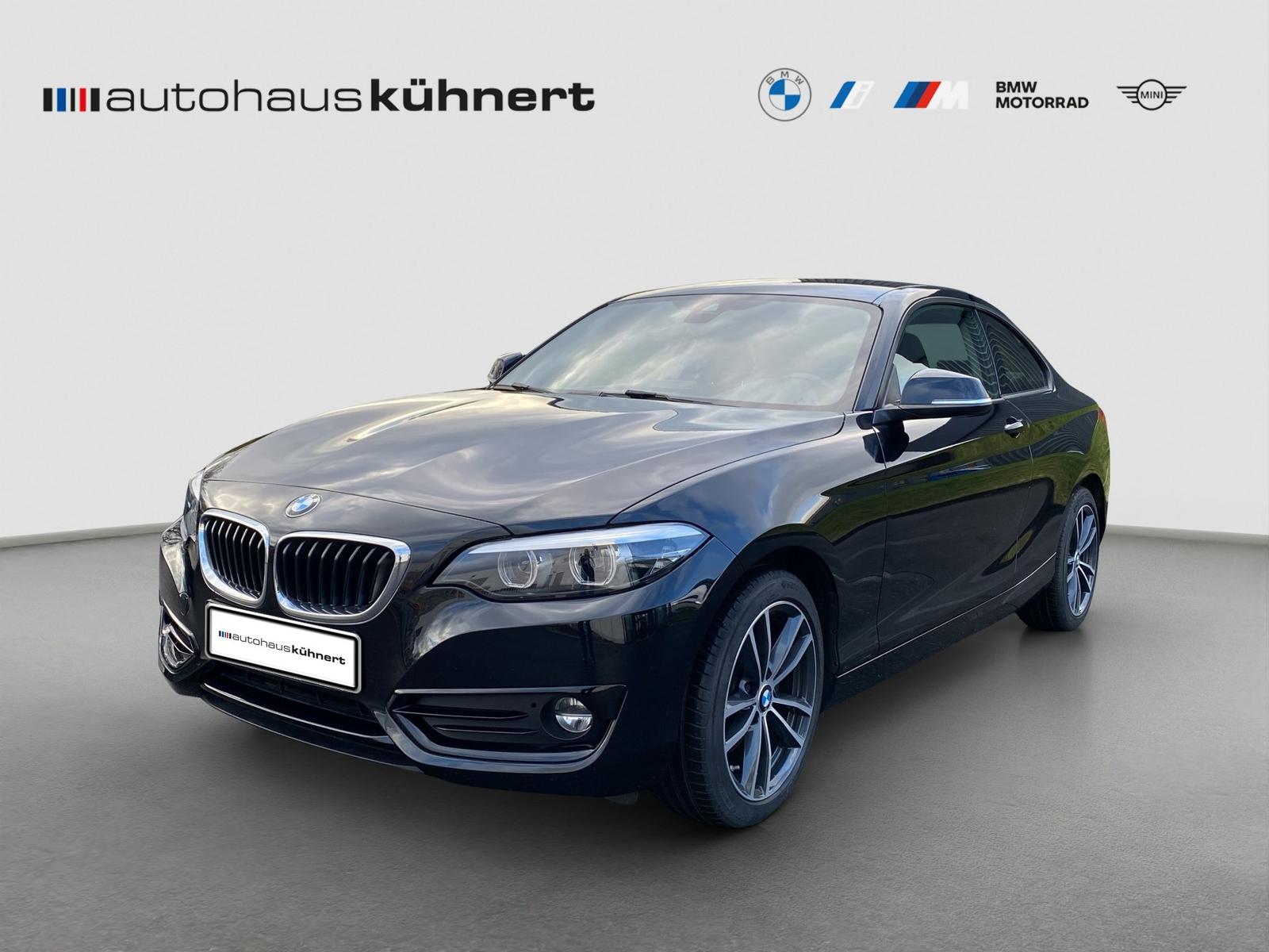 BMW 220i Coupe SportLine LED DrvAss Navi RFK HiFi DA