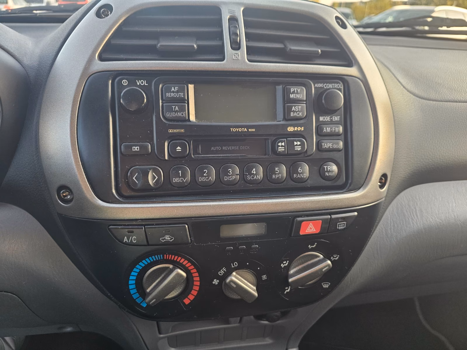 TOYOTA RAV 4 RAV4 2.0 B 4X4 | 150 ch | BVM