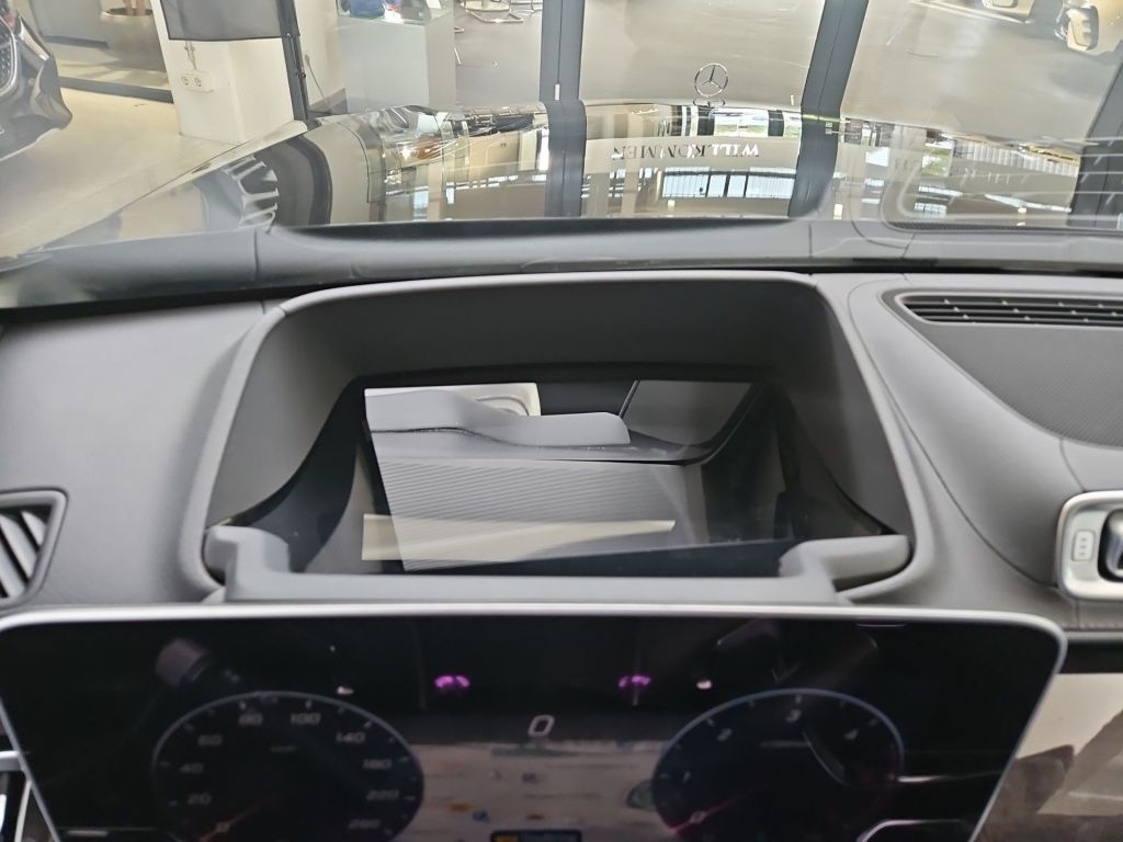Fahrzeugabbildung Mercedes-Benz S 400 d 4M lang AMG SDHZ Massage 3D Chauffeur TV