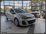 Kia Rio 1.2 Dream Team AHK. SHZ. KLIMA-A. BT - Kia Rio: Kleinwagen