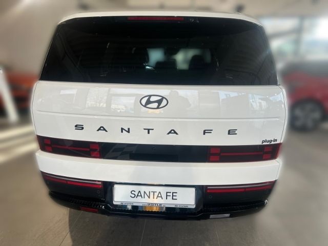 Fahrzeugabbildung Hyundai SANTA FE PHEV (MY25) 1.6 T-GDI 4WD BLACKLINE 7-S