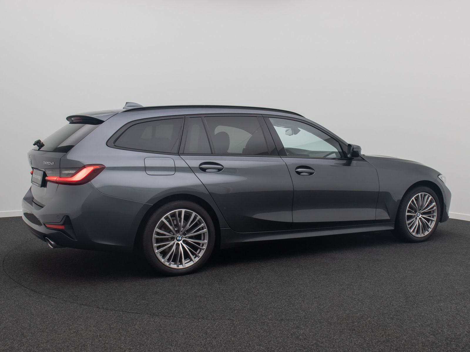 Fahrzeugabbildung BMW 320d xD Sport Line ACC Laser HUD DAB Alarm Leder