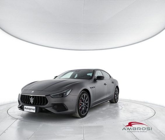 Maserati MASERATI Ghibli Ghibli L4 330 CV MHEV Granlusso