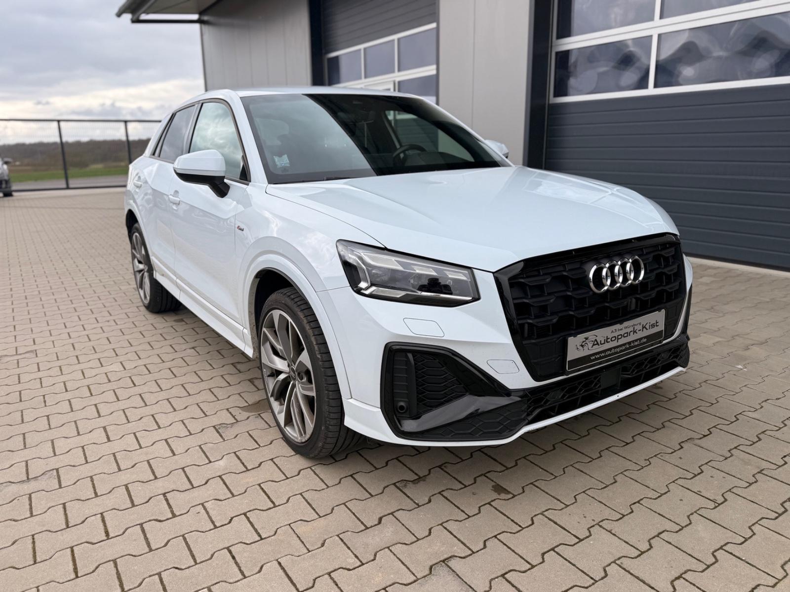 Audi Q2 30 TDI S-LINE Matrix Navi Optikpaket 19"