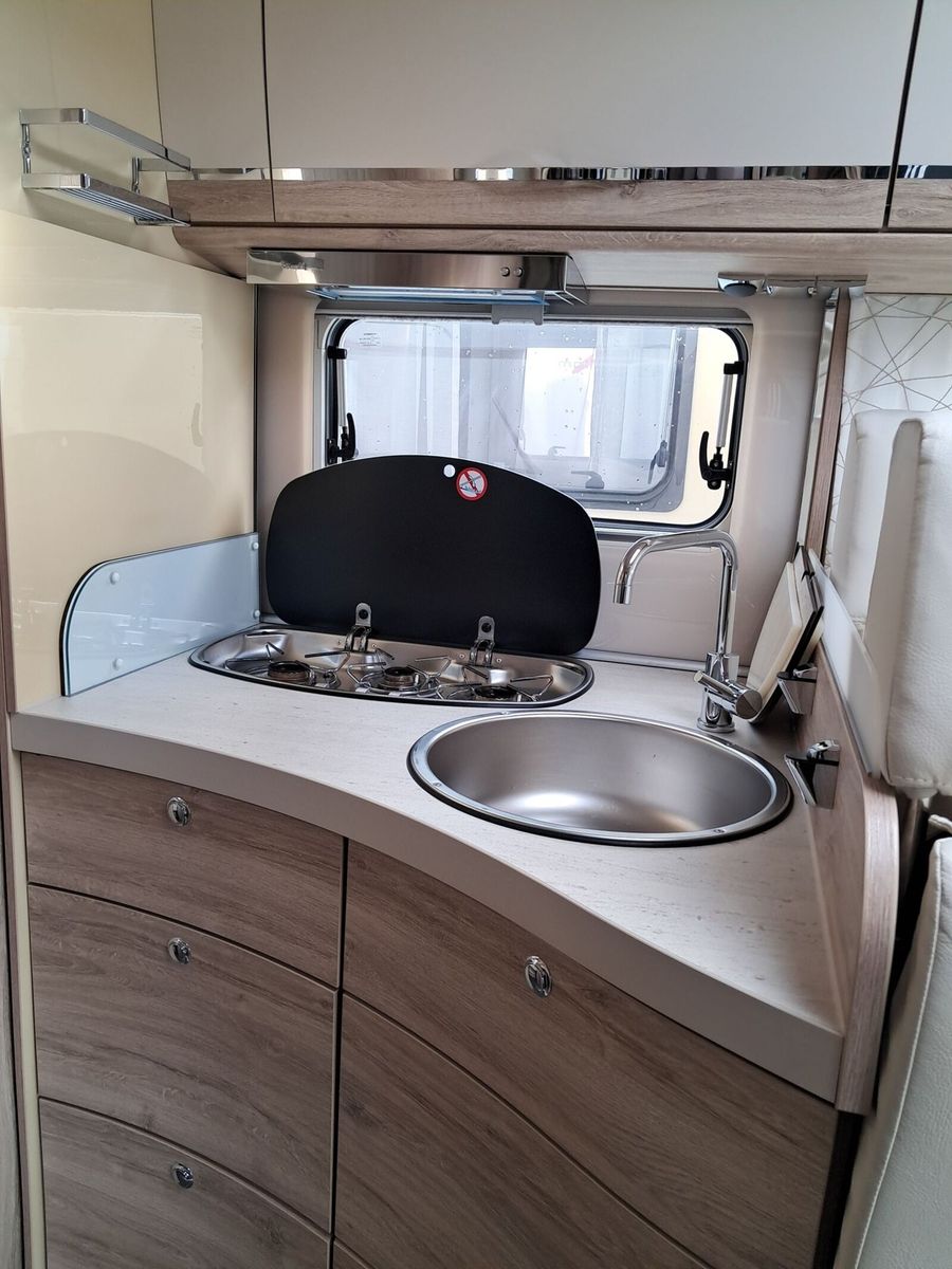 Fahrzeugabbildung Eura Mobil Integra Line 695 QB Markise,Automatik,RK