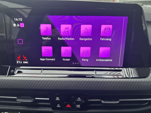 Golf VIII 1.5 eTSI DSG R-Line Black-Style 18 ALU