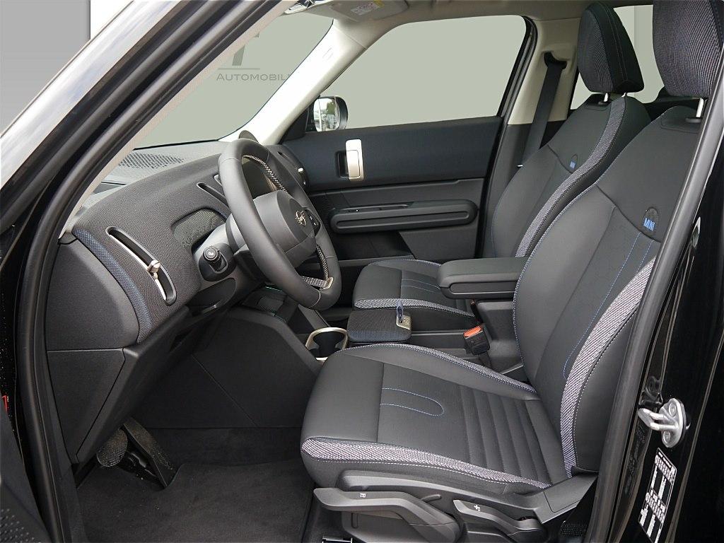 MINI Countryman C A. +PANODACH+HUD+PAKET M+LED+DAB