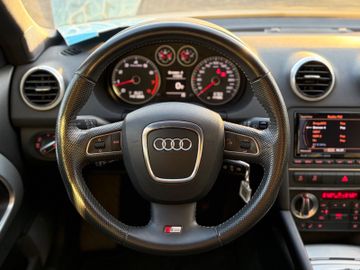 Bild 10 Audi A3 Cabriolet S line Sportpaket / plus XENON+NAVI