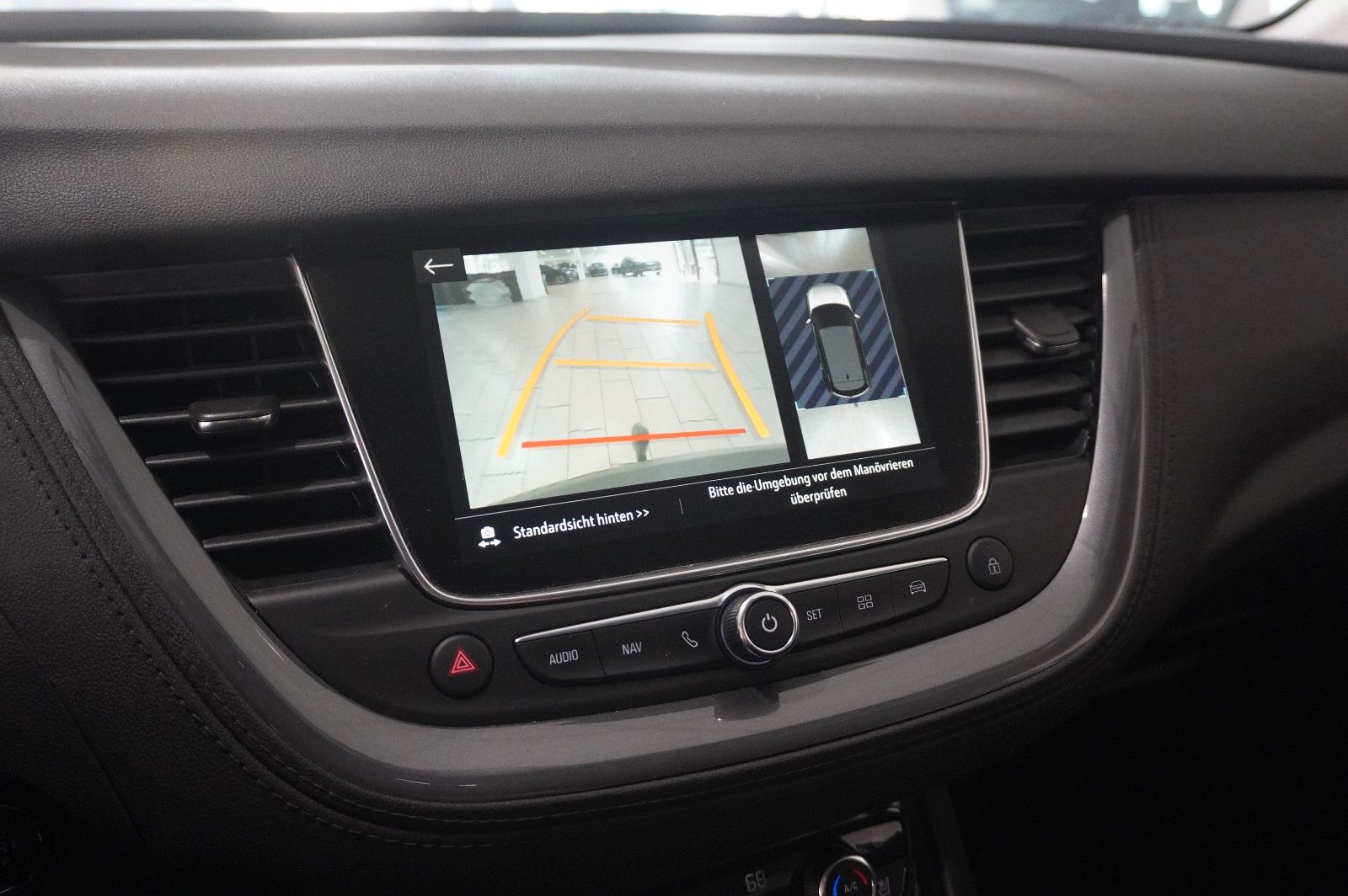 Fahrzeugabbildung Opel Grandland (X) 1.5D ULTIMATE NAVI/LED/360°/SH/AHK