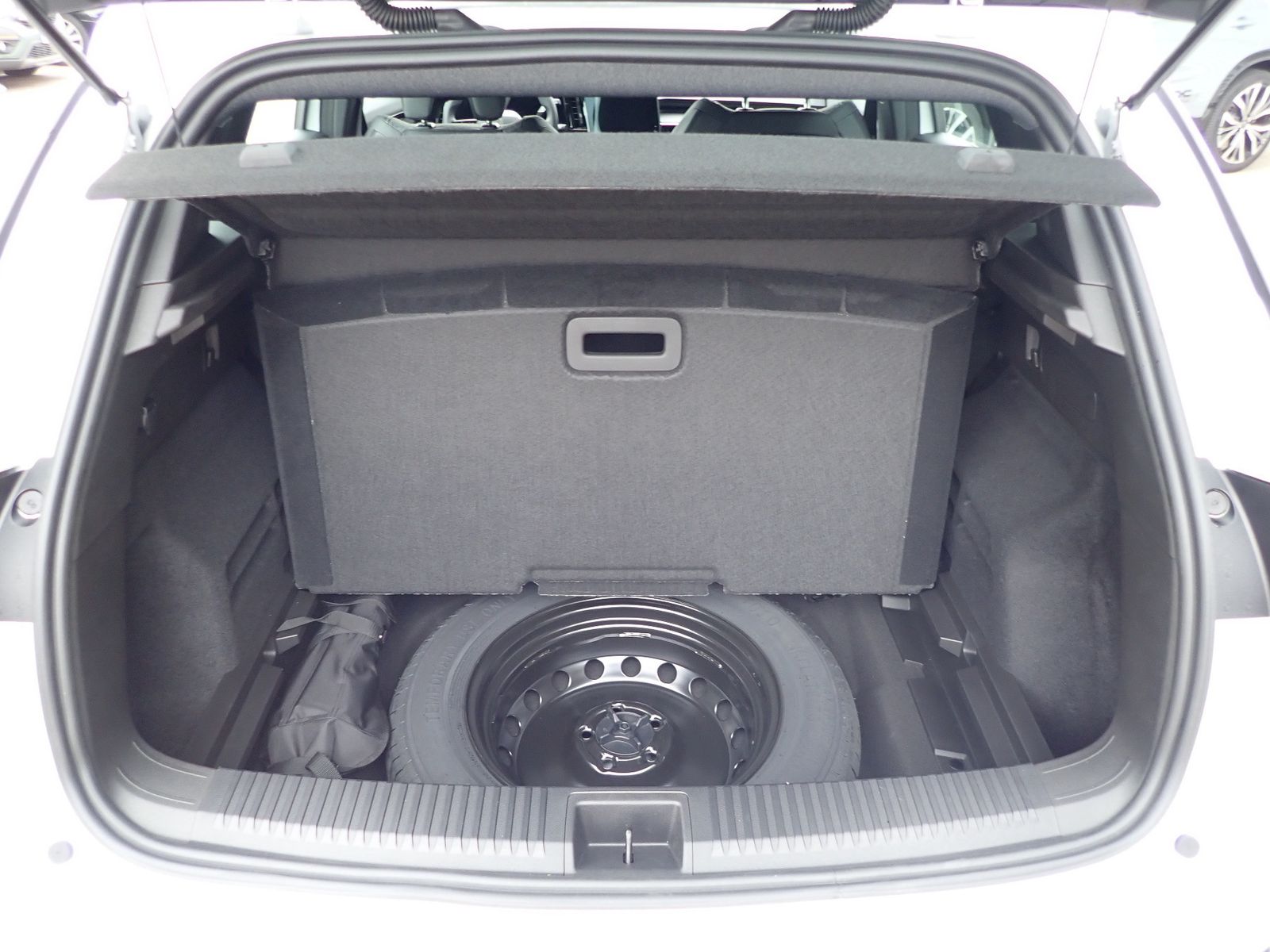 Fahrzeugabbildung Renault Austral Evolution Mild Hybrid 160 Automatik