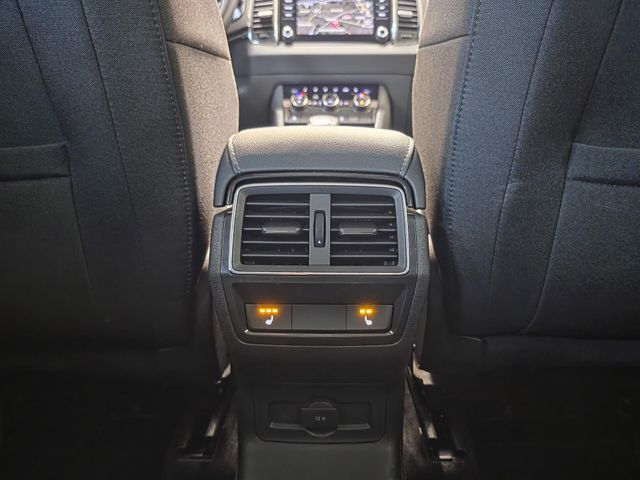 SKODA Karoq — Foto 30