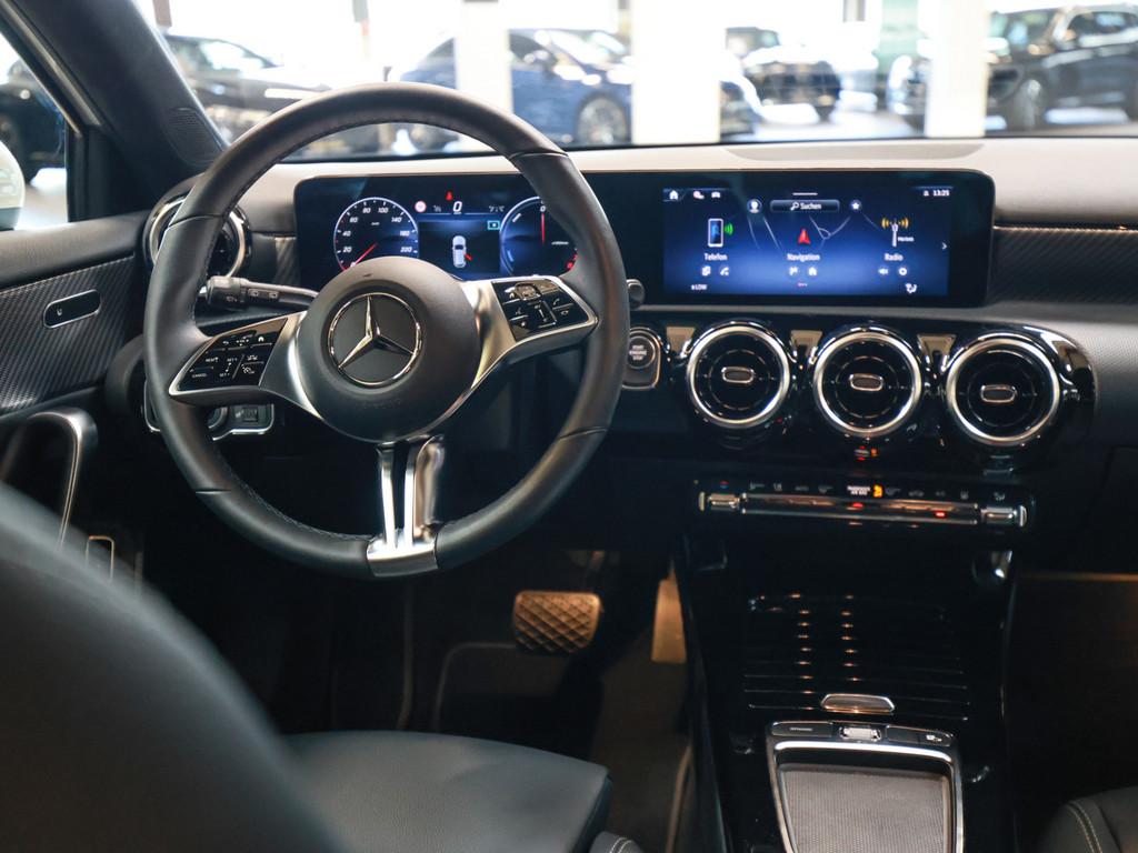 Mercedes-Benz A 250 e Progressive Advanced LED NAVI KAMERA SHZ