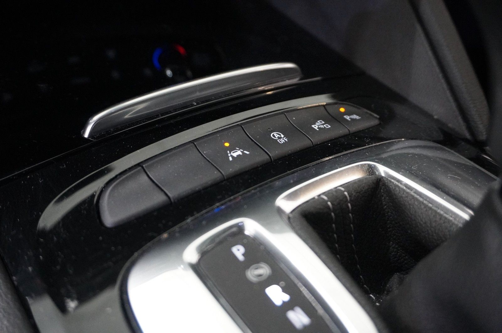 Fahrzeugabbildung Opel Insignia B ST 2.0D ELEGANCE NAVI/LED/KAMERA/DAB+