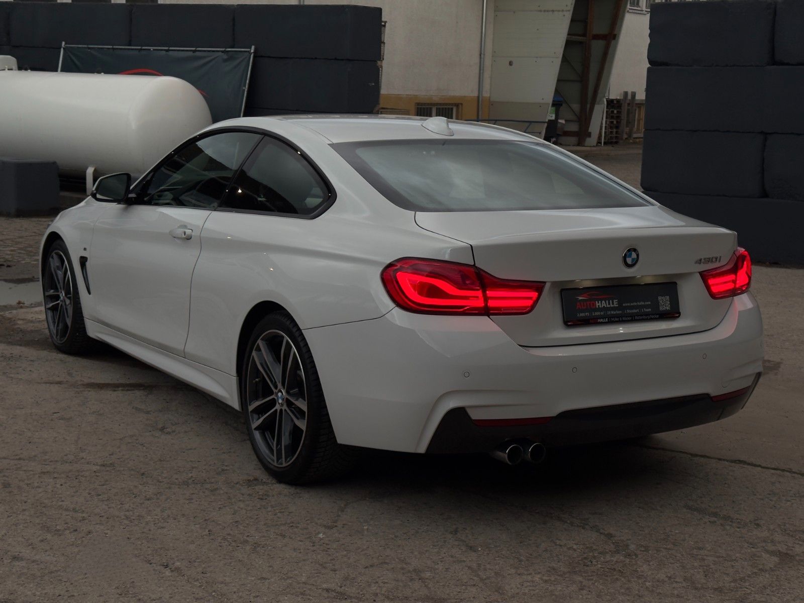 Fahrzeugabbildung BMW 430i Coupe M Sport Navi SHZ PDC Temp LED 19"