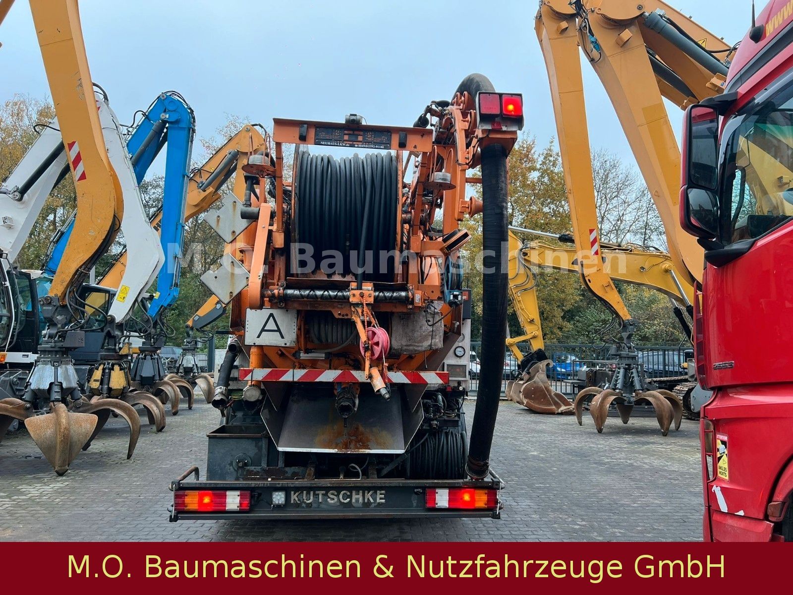 Fahrzeugabbildung Mercedes-Benz Actros 3246 / Saug & Spühlwagen / Kutschke D/NRW