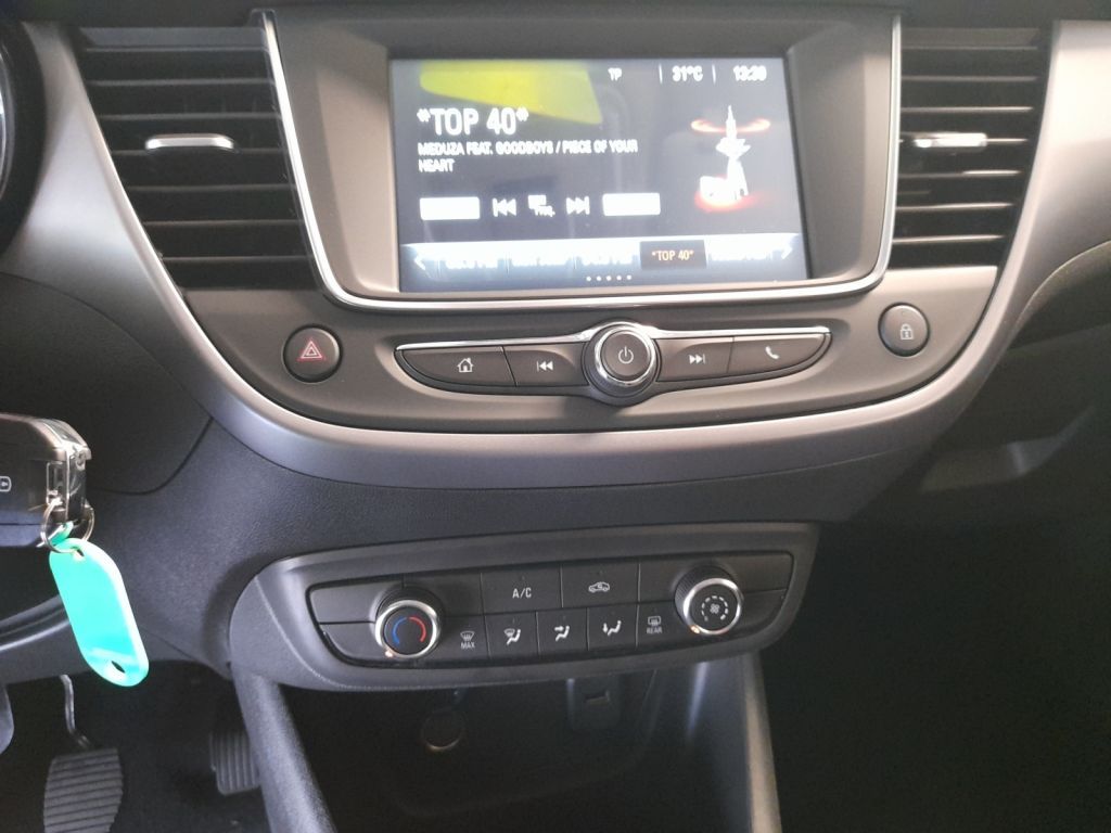 Fahrzeugabbildung Opel Crossland 1.2 Enjoy LED, DAB, Rückfahrkamera