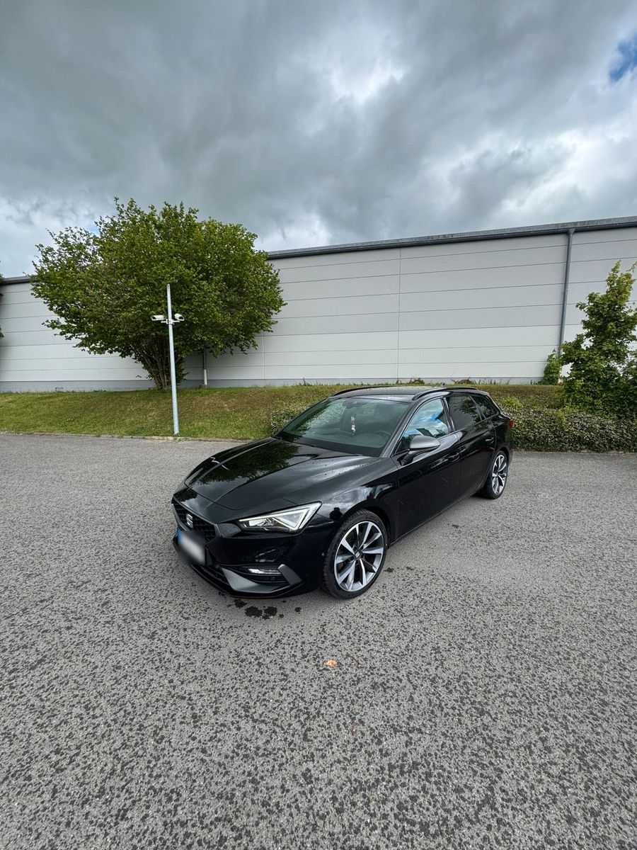 SEAT Seat Leon Sportstourer (Kombi)  Baujahr 2020