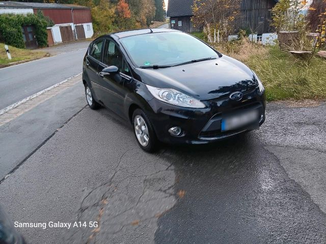 Ford Fiesta 1,4L Titanium mit TÜV 06.2026