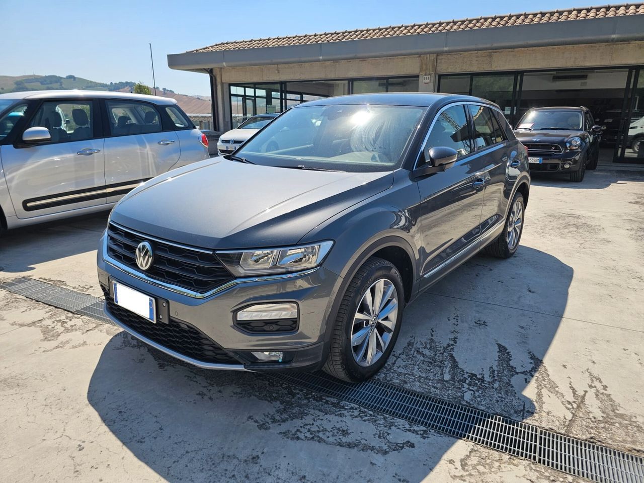 Volkswagen T-Roc 1.5 TSI ACT DSG Style BlueMotio imagem 3