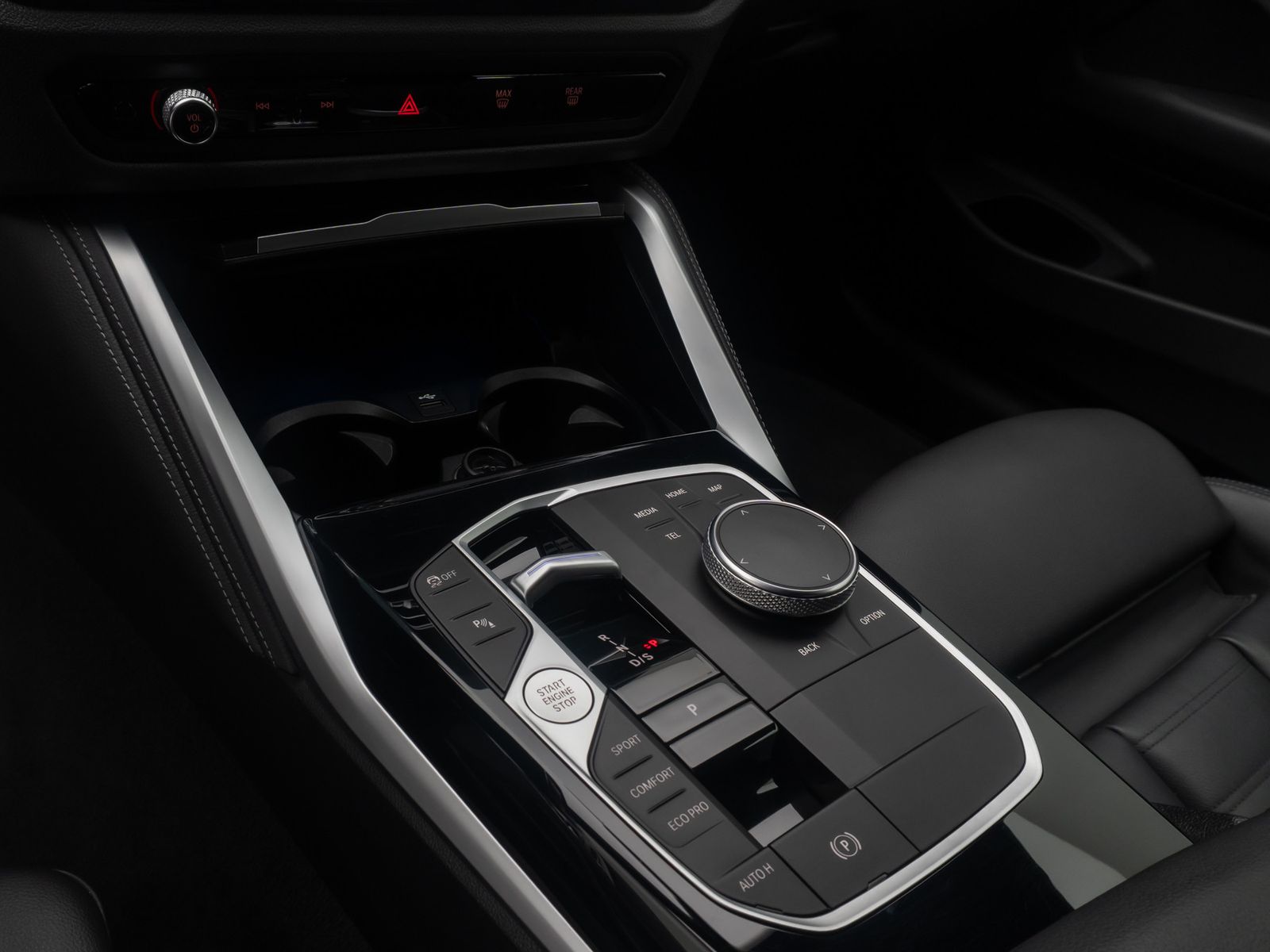 Fahrzeugabbildung BMW M440i xD Coup&eacute; Laser HUD Kamera DAB HiFi Komfort