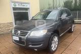 Volkswagen VOLKSWAGEN Touareg 3.0/240CV V6 TDI DPF tip. Exe - Volkswagen Touareg aus 2008: TDI