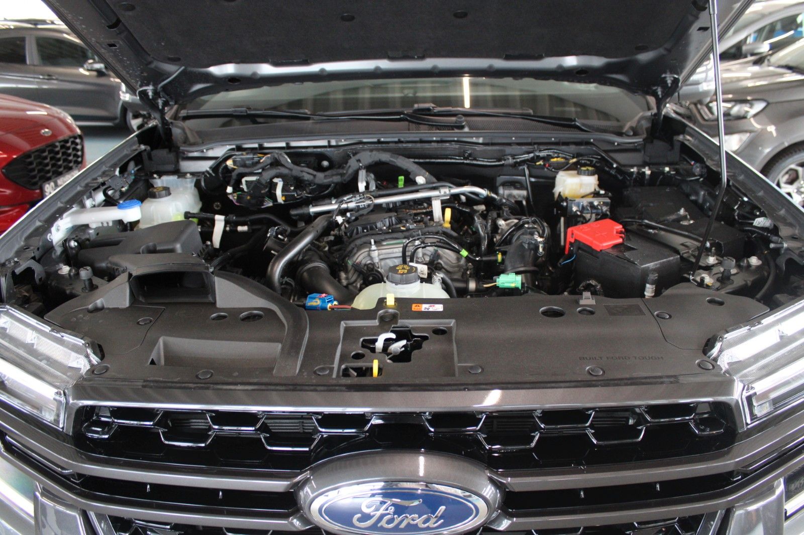 Fahrzeugabbildung Ford Ranger Wildtrak PHEV Aut. AHK LED TECHNOLOGIE P.