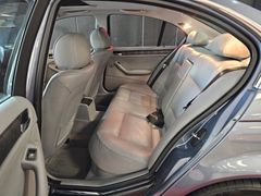 Fahrzeugabbildung BMW 330xi Lim. ( XENON/ SHZ/ KLIMAAUT/ LEDER/ GSHD/