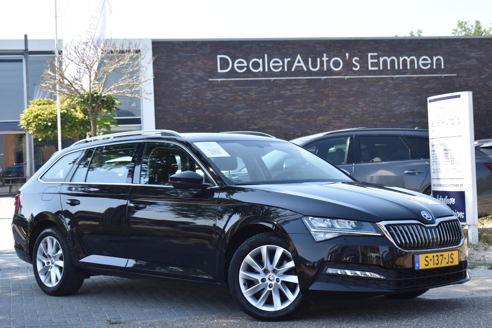 Skoda Superb Combi 1.5 TSI 150PK ECC LMV NAVI CRUISE
