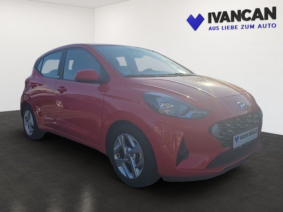 Fahrzeugabbildung Hyundai i10 1.0i Trend Komfortpaket Navi