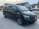 Mercedes-Benz Vito Tourer 114 CDI Automatik 9 Sitze Extralang - Mercedes-Benz Vito: Schwarz, Vollleder