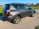 Toyota RAV 4 - 2.2 D-Cat - Allrad, Kamera, AHK, Leder,  - Toyota RAV 4 aus 2011: Allradantrieb