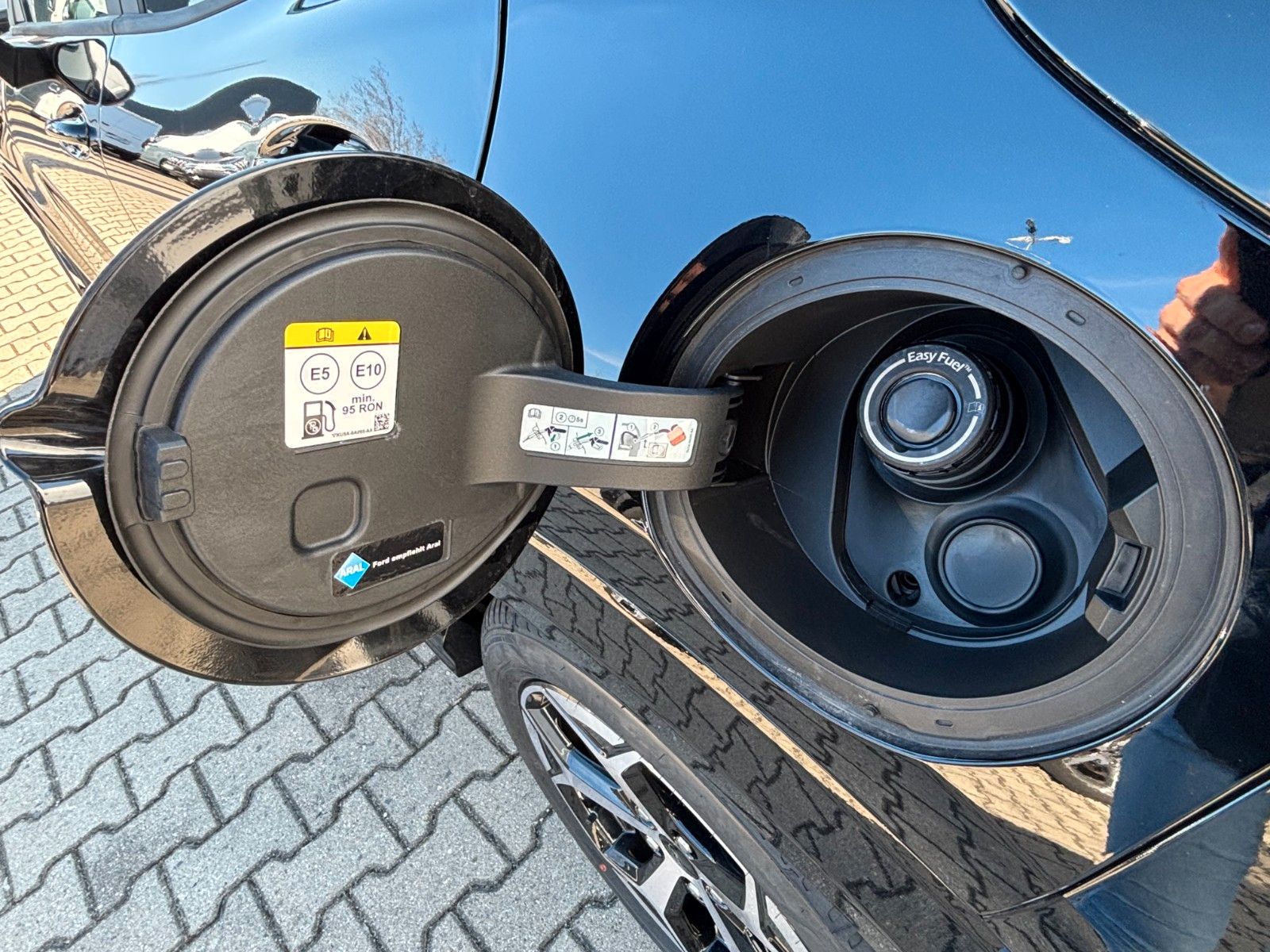 Fahrzeugabbildung Ford Puma ST-Line