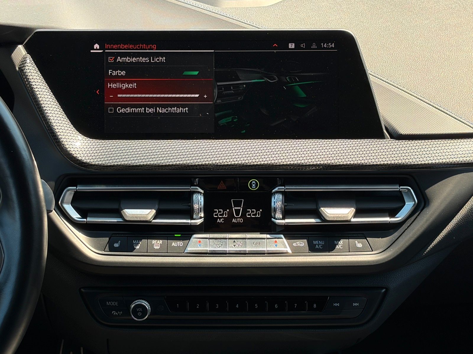 Fahrzeugabbildung BMW M135i xDrive Shadow Alcantara KZG CAM HiFi HuD