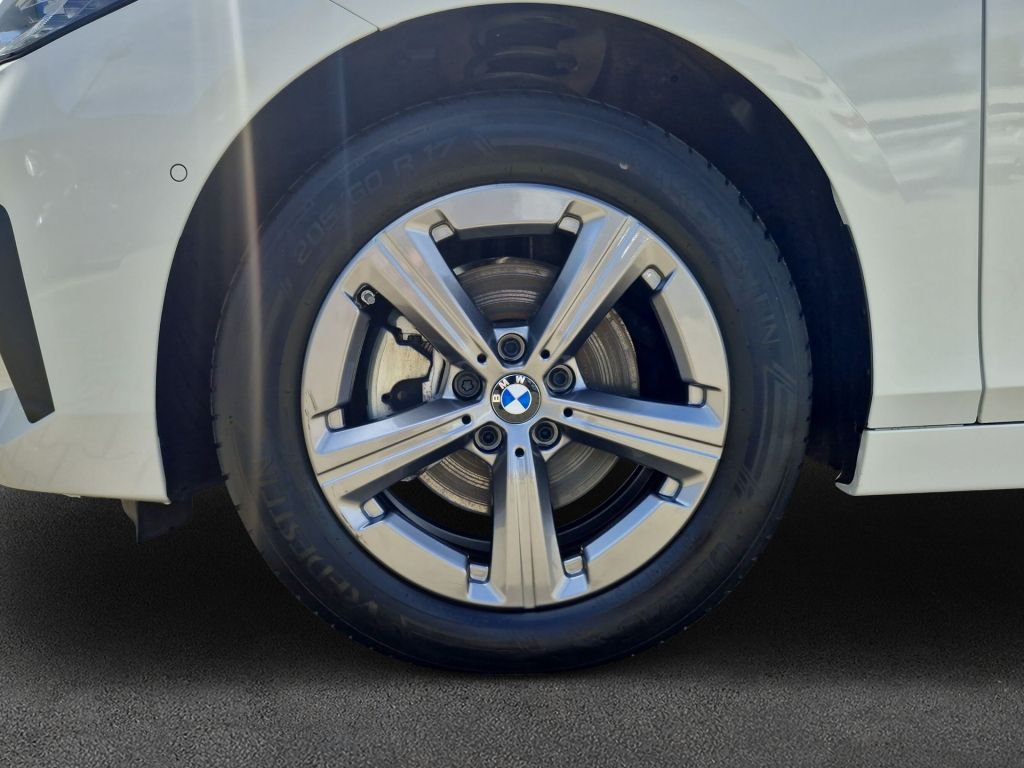 BMW 220 Active Tourer - Bild 8