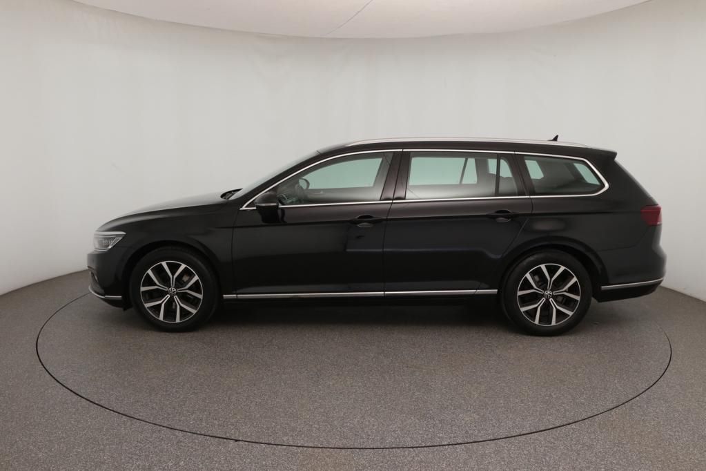 Volkswagen Passat Variant Elegance 1.5 TSI RFK*PDC*Tempo*SH