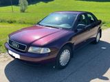 Audi A4 1.8 - Garagenwagen, 1. Hand, original 131 TKM - Audi A4 aus 1995