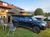 Toyota Hilux Overlander 4x4 Customized 3.0 Liter Diesel - Toyota Hilux: 3.0