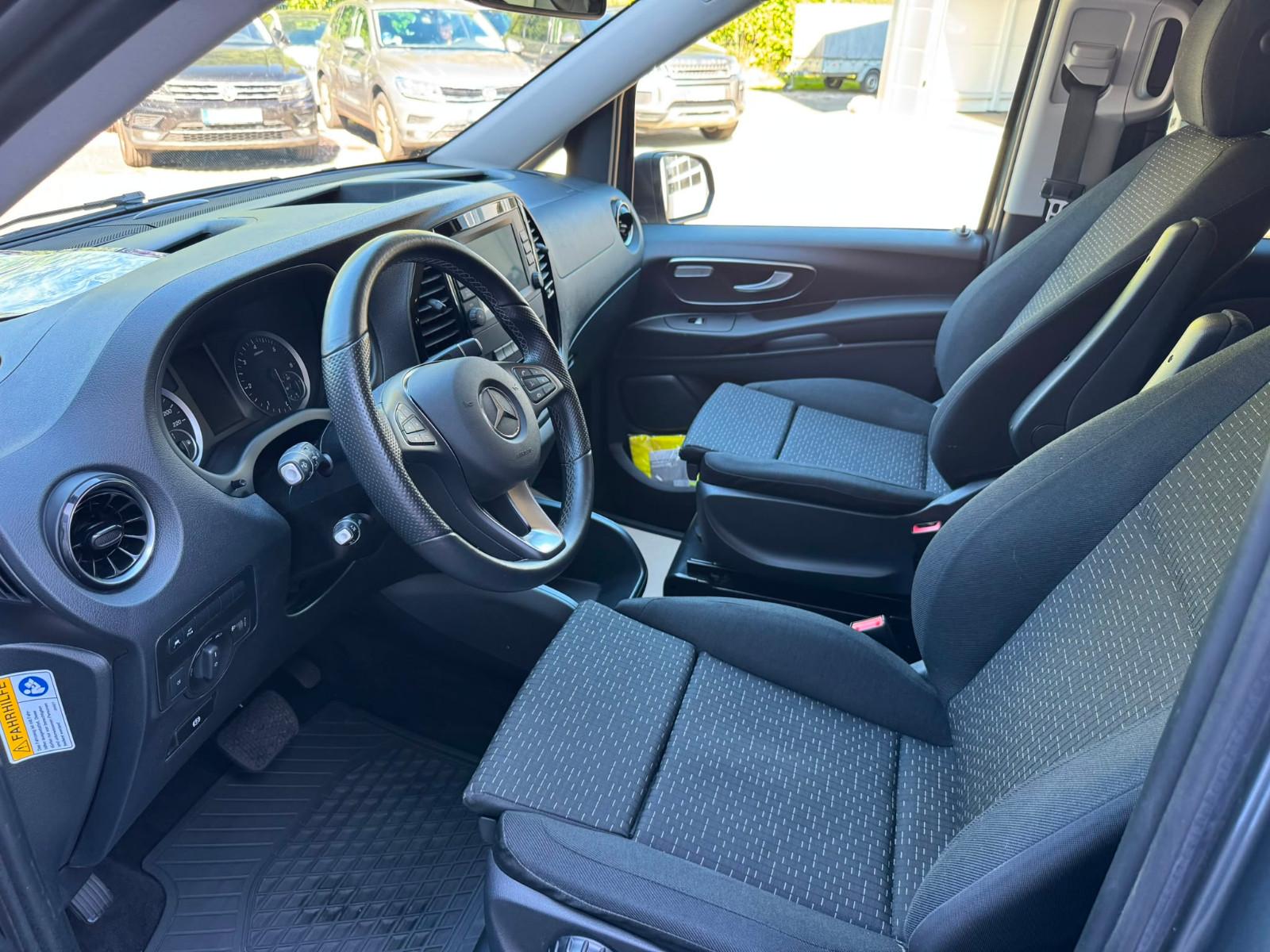 Mercedes-Benz Vito Tourer 116 CDI  lang Edition ACC AHK NAV