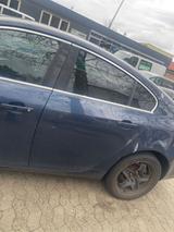 Opel Insignia Limousine zu verkaufen - Opel Insignia Gebrauchtwagen in Braunschweig