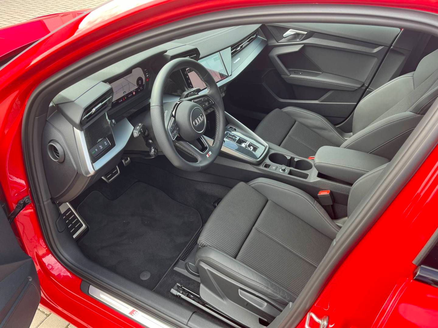Fahrzeugabbildung Audi A3 35 TFSI Sportback S tronic advanced