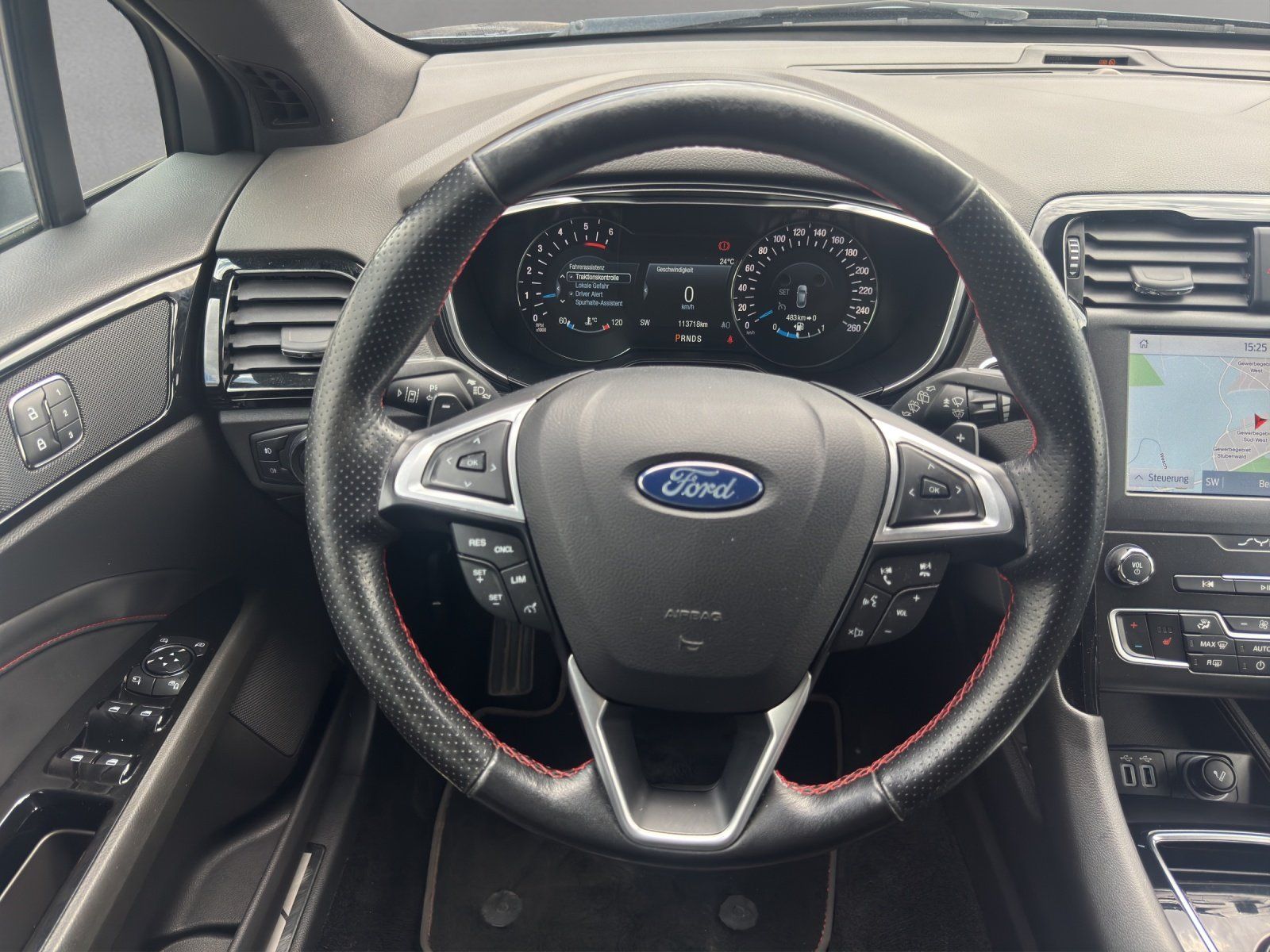 Fahrzeugabbildung Ford Mondeo 2.0 ST-Line Aut./AHK/LED/KAMERA/GRA/NAVI/